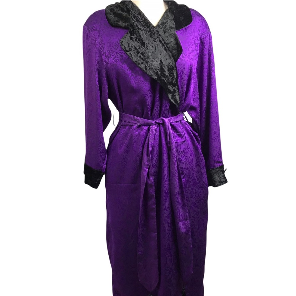 Sara Spencer Luxurious Robe